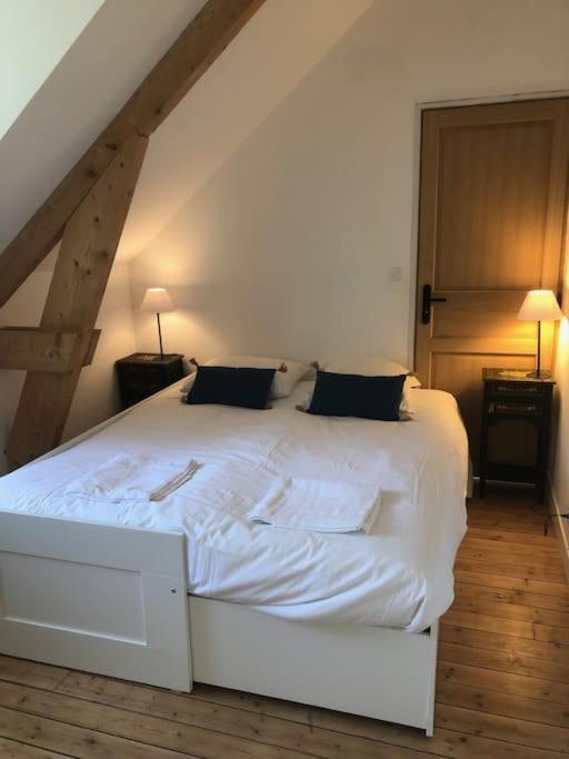 La Terre Ferme - Au Coeur D'Une Ferme Maraichere Saint-Lunaire Bagian luar foto